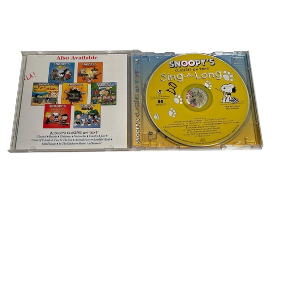 Peanuts Snoopy's 3 Compact Disc Set Classiks on Toys Sing-A-Long Beatles Novelty - Picture 9 of 15